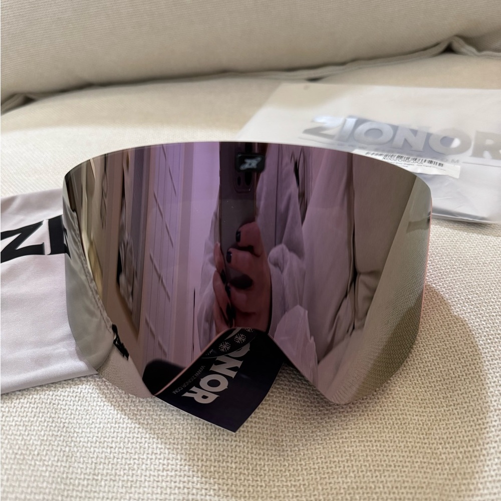 NEW! Ski Goggles